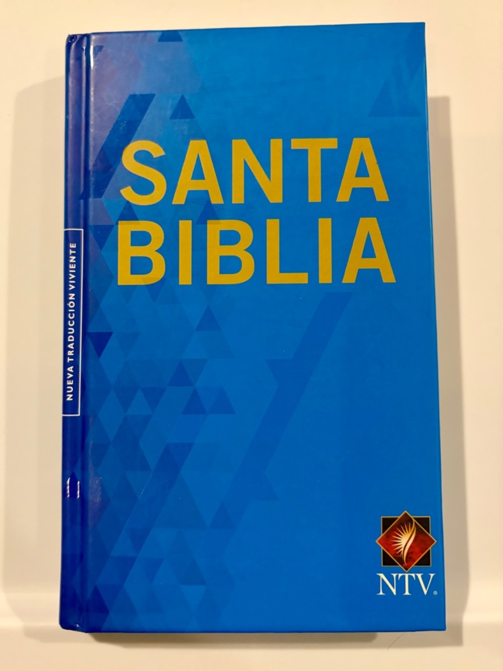 (español/Spanish) Santa Biblia, Nueva Traducción Viviente (NTV) Tapa dura
